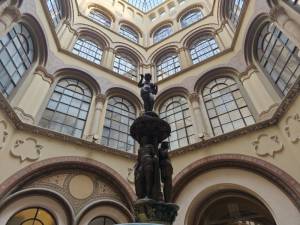 Fontana della Sirena del Danubio Donaunixenbrunnen