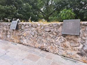 Resti delle antiche mura cittadine Porta di Stuben