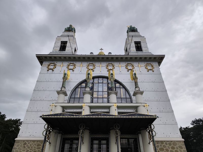 Chiesa-di-San-Leopoldo-Kirche-am-Steinhof