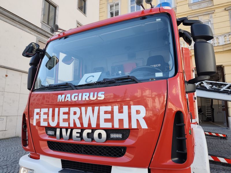 Differenze-tra-vigili-del-fuoco-in-Italia-ed-in-Austria