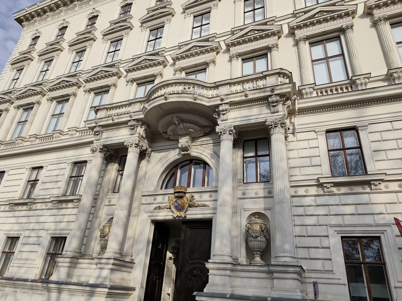 palazzo-schey-von-koromla
