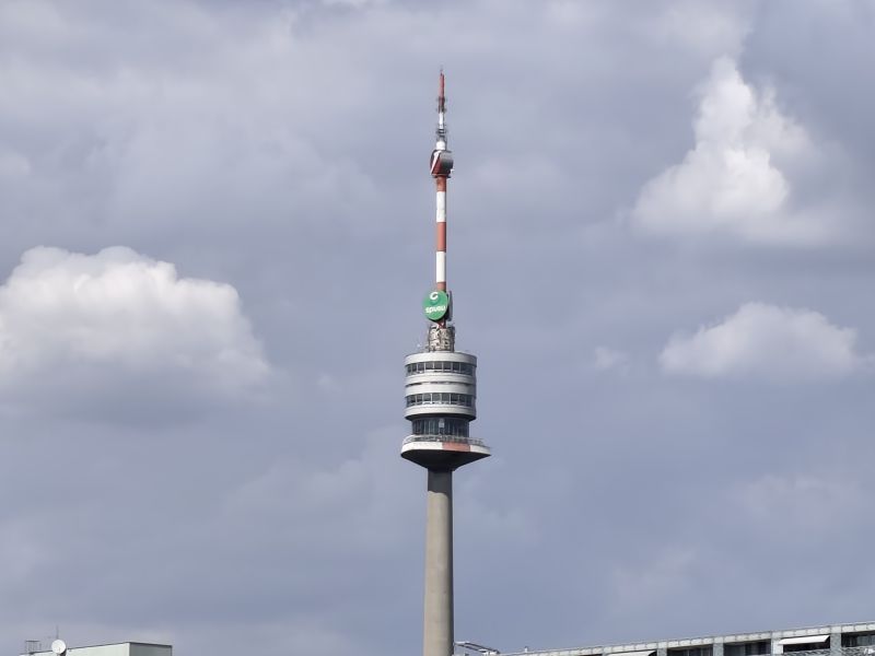 torre-del-danubio-donauturm
